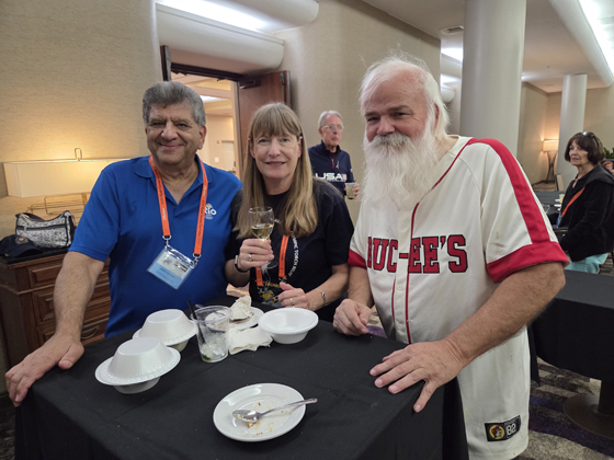 Catching up with friends at the Friday silent auction/reception